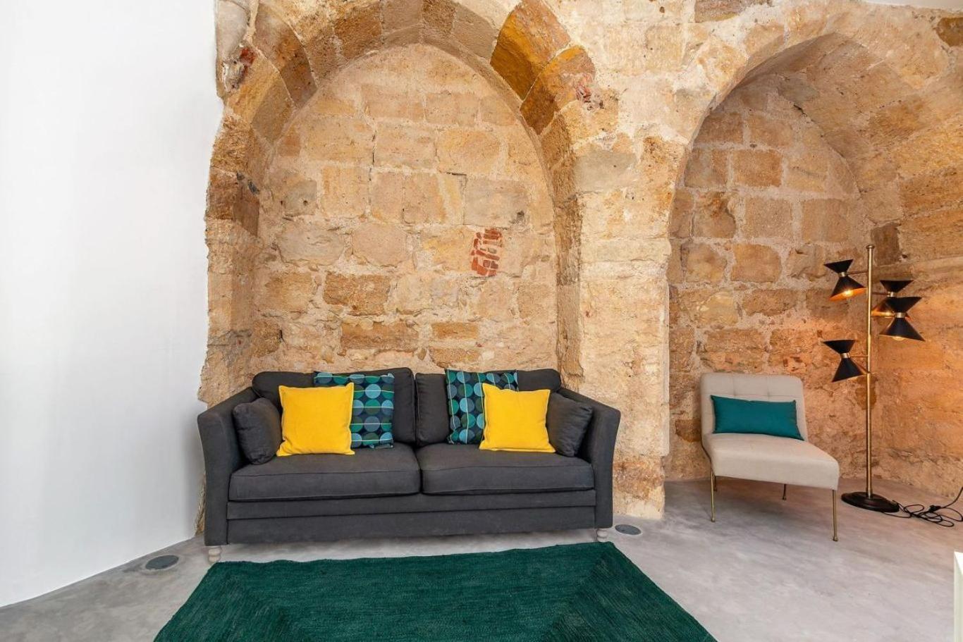 Be Local - Historic House Of Santo Andre In Alfama - Lisbon Apartment ภายนอก รูปภาพ